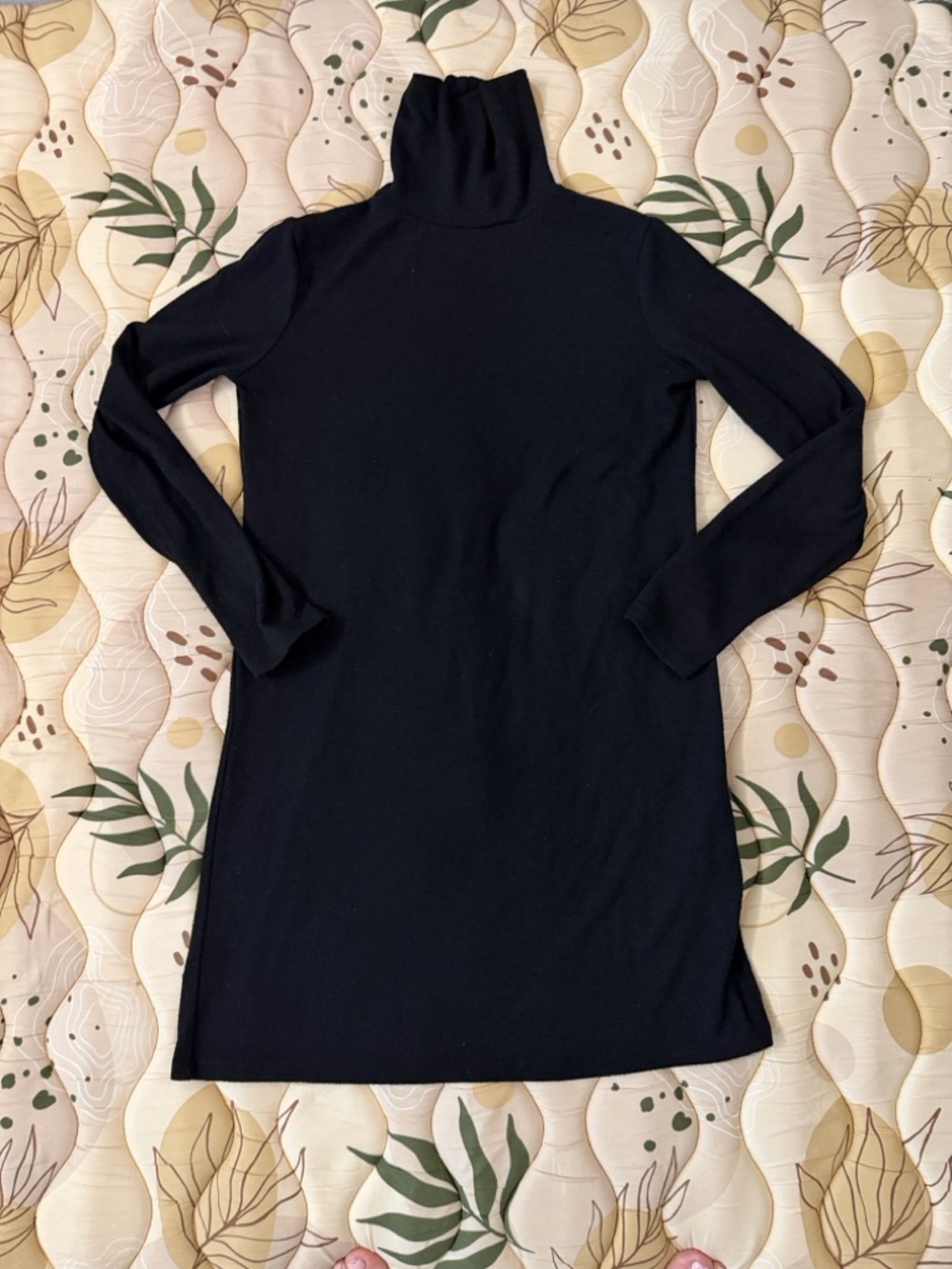 Zara Black Long-Sleeve Turtleneck Midi Dress size small